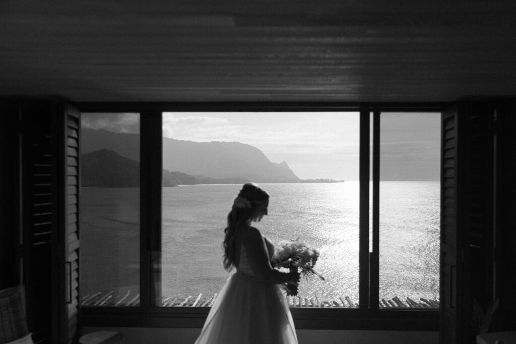 Kauai Bride in getting ready photos.